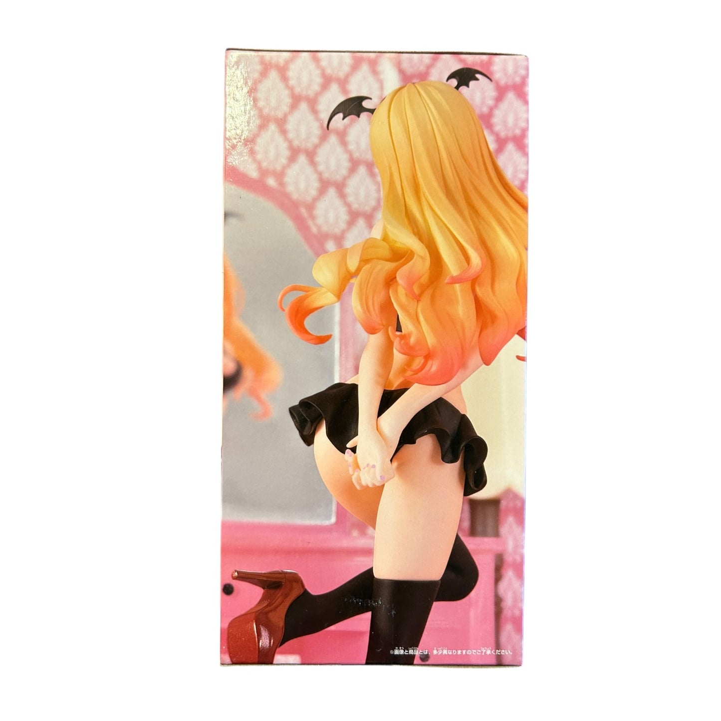 More than a doll - Celestial Vivi: Marin Kitagawa